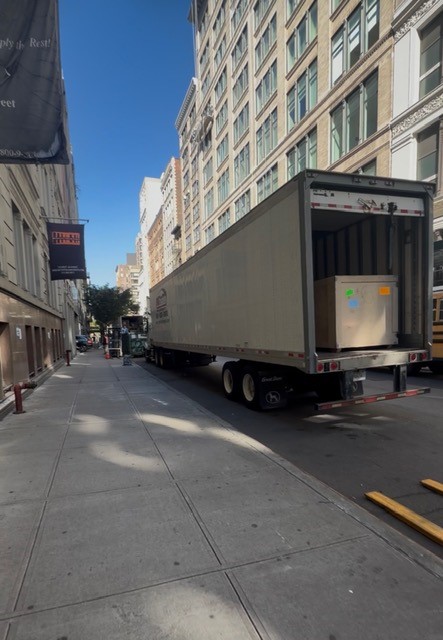 Case Study: How MO Trucking Managed a 12-Trailer Manhattan Trade Show